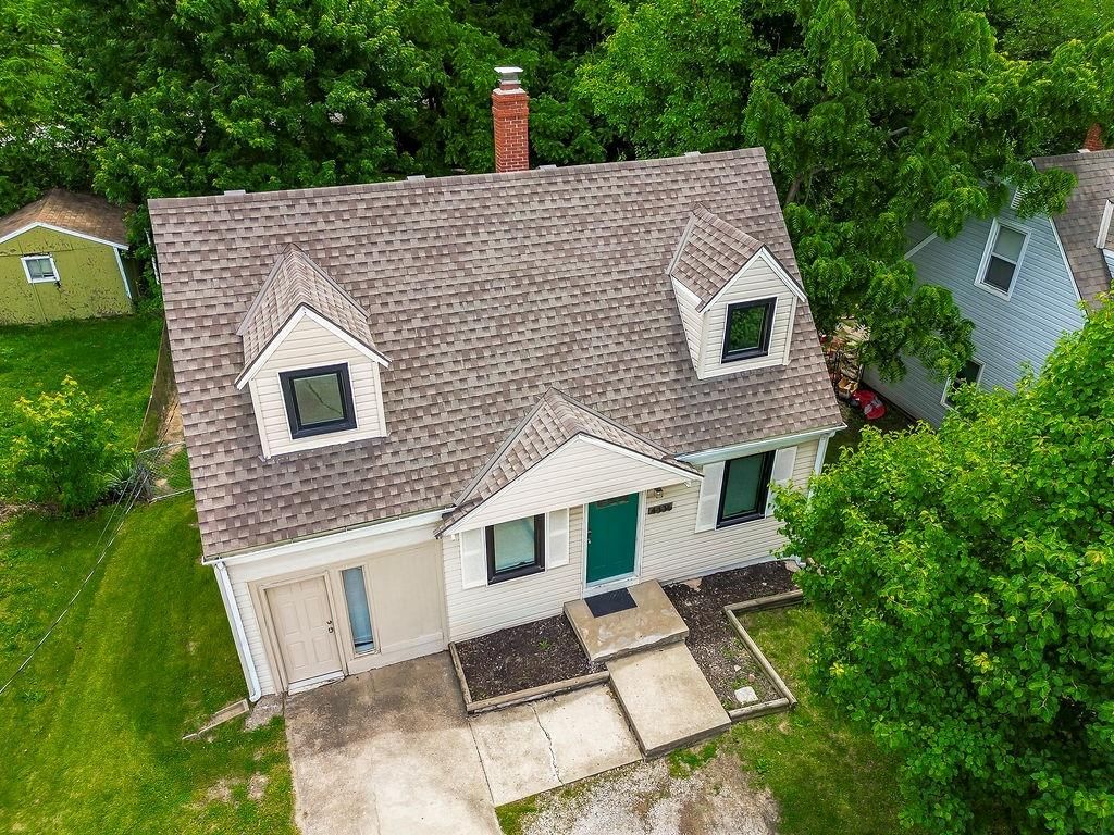 4335 N Oak Trafficway — photo 31