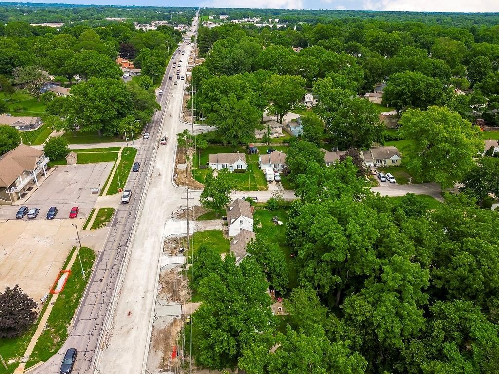 4335 N Oak Trafficway — photo 35