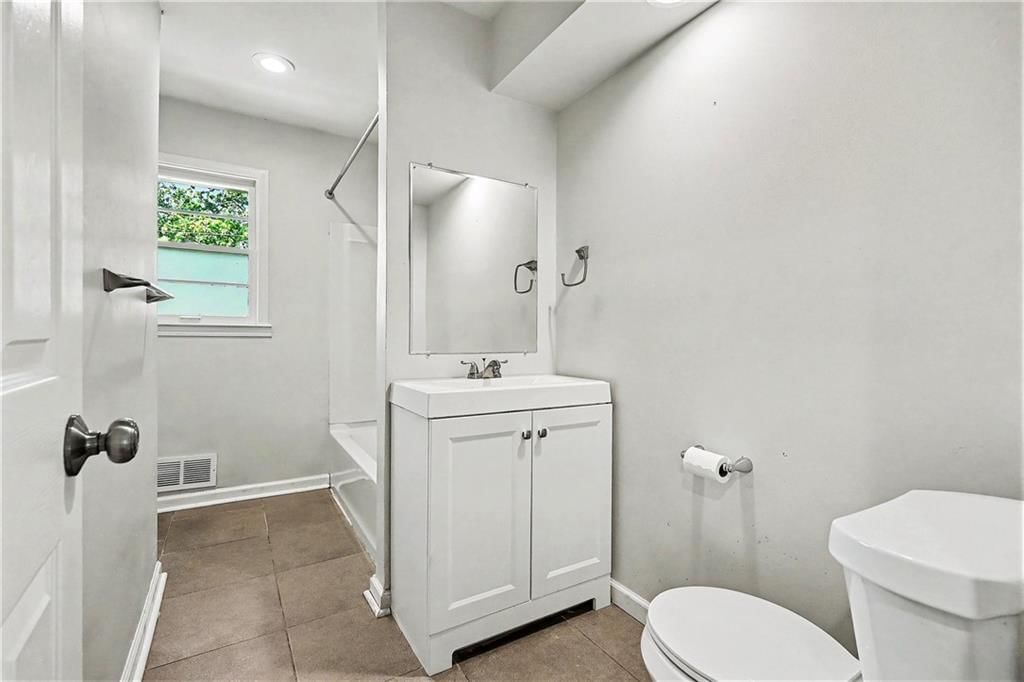 4300 E 104th Terrace — photo 10