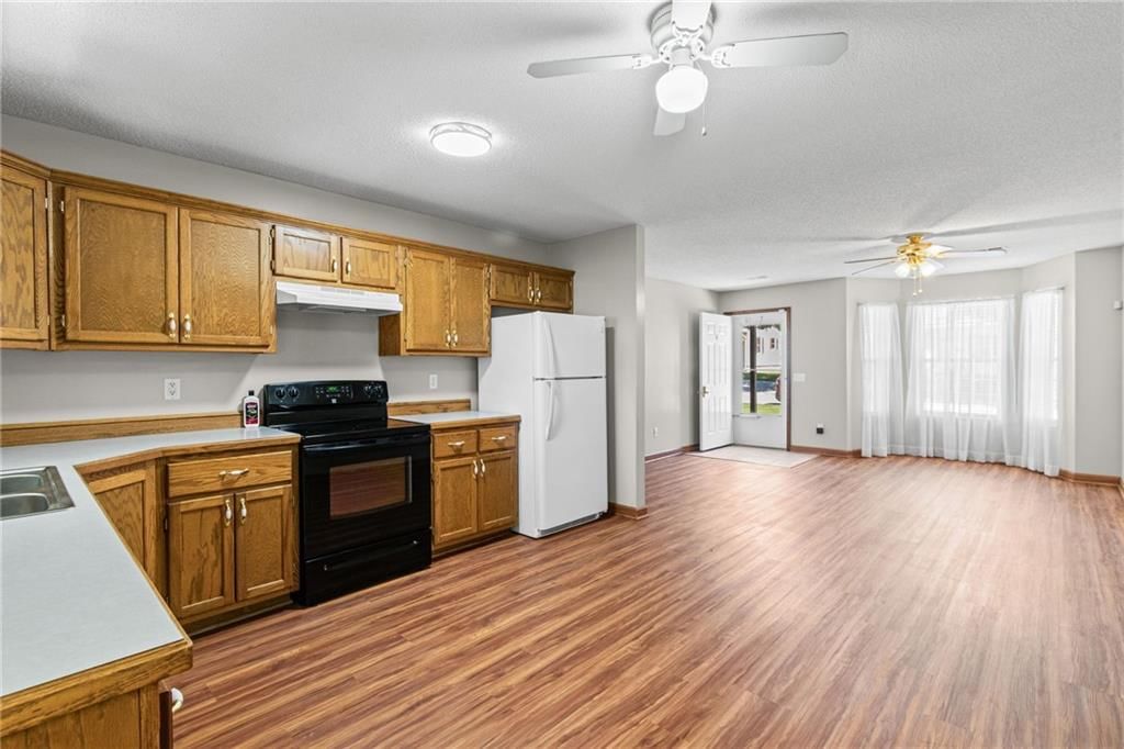 607 W 6th Street — photo 10