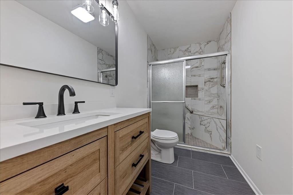 5416 Agnes Avenue — photo 12