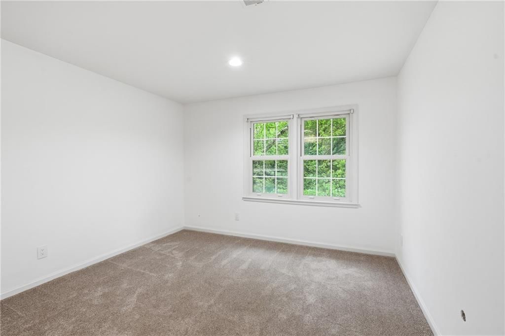 12000 Aberdeen Street — photo 46