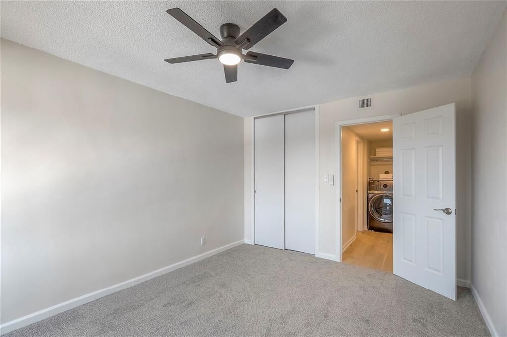 4545 Wornall Road — photo 14