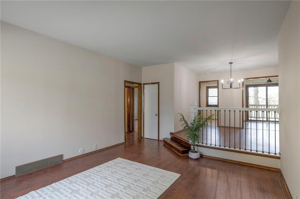 468 W 104th Street — photo 24