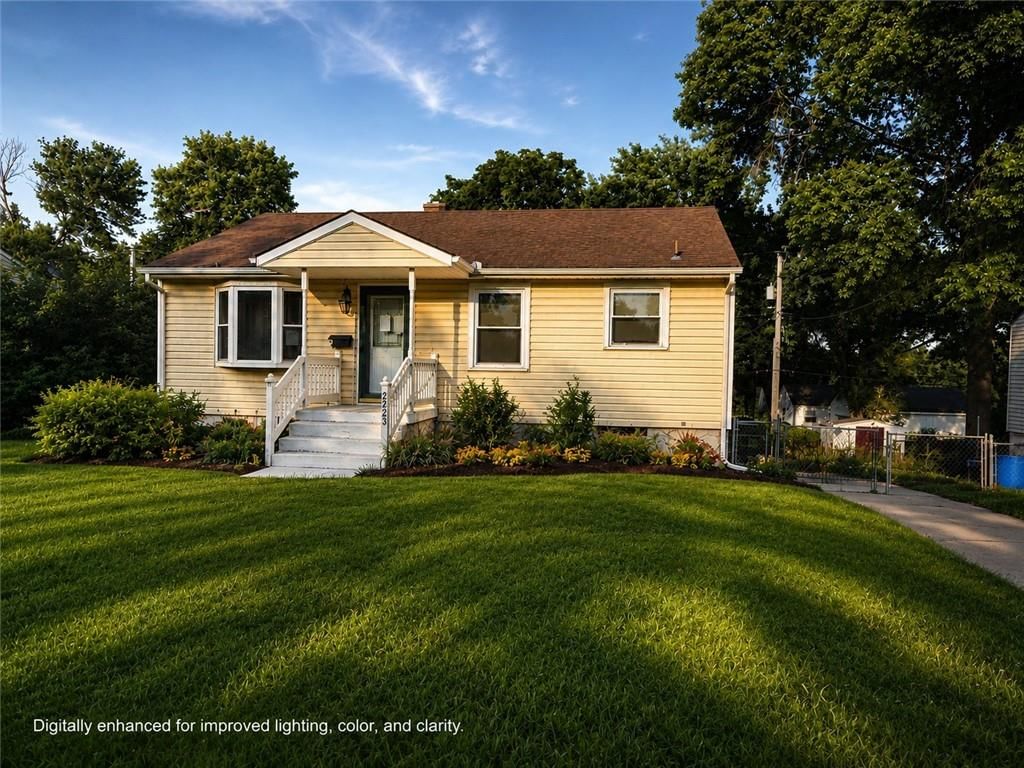 2223 S Evanston Avenue — photo 1