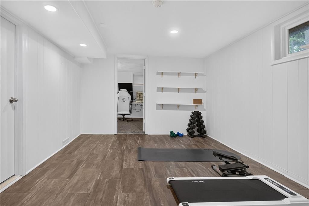 7714 Fairway Street — photo 44