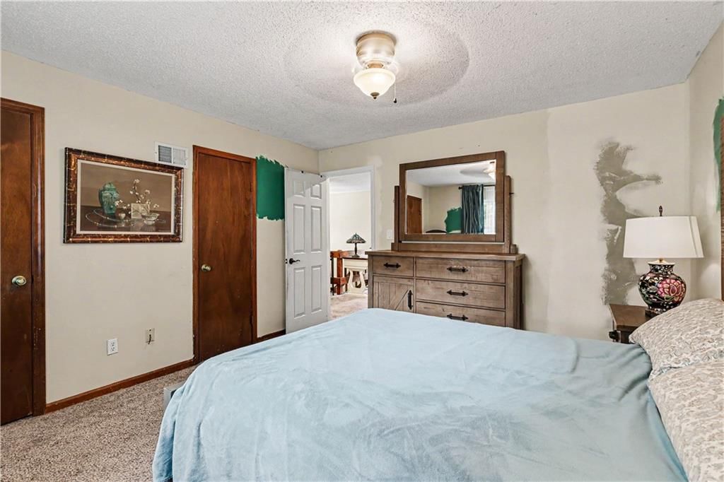 3888 SW HARBOR Drive — photo 13