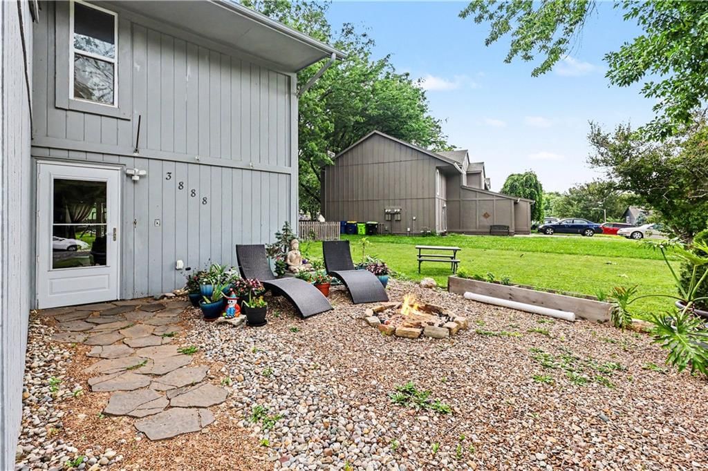 3888 SW HARBOR Drive — photo 19