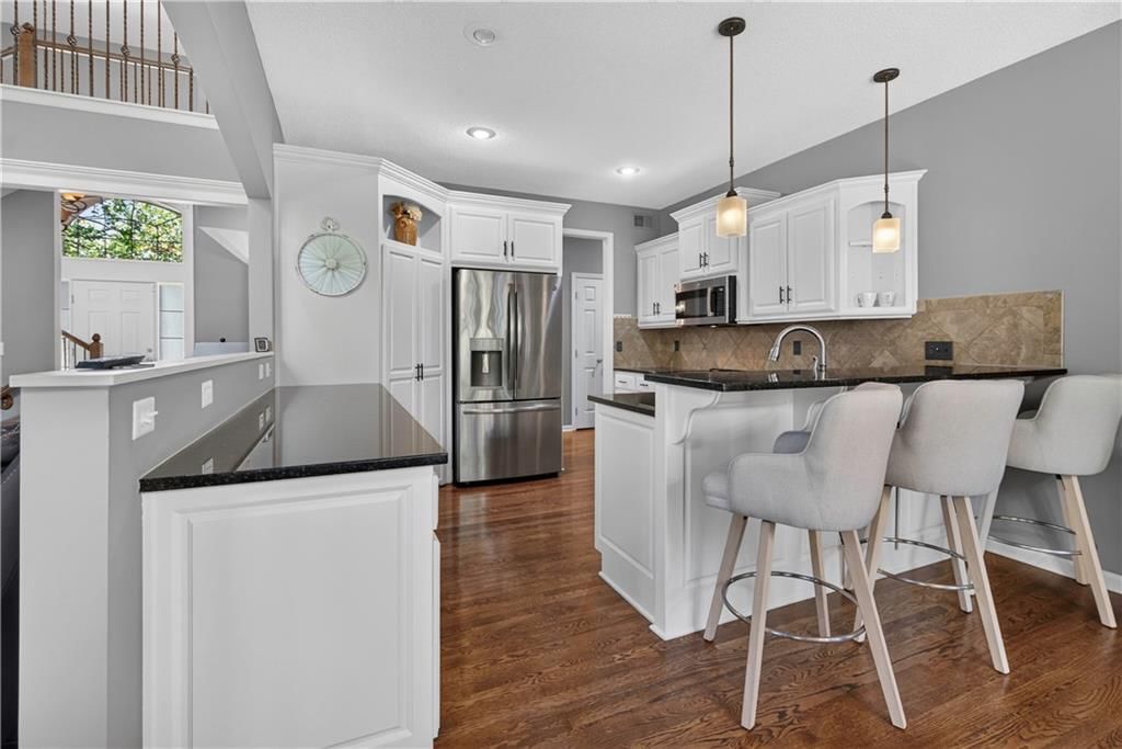 12035 S Sunray Drive — photo 11