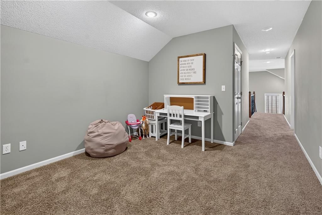 12035 S Sunray Drive — photo 34