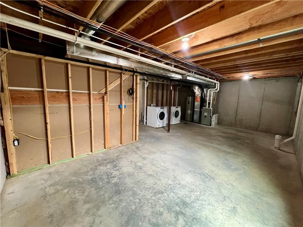 500 W Lawrence Avenue — photo 13