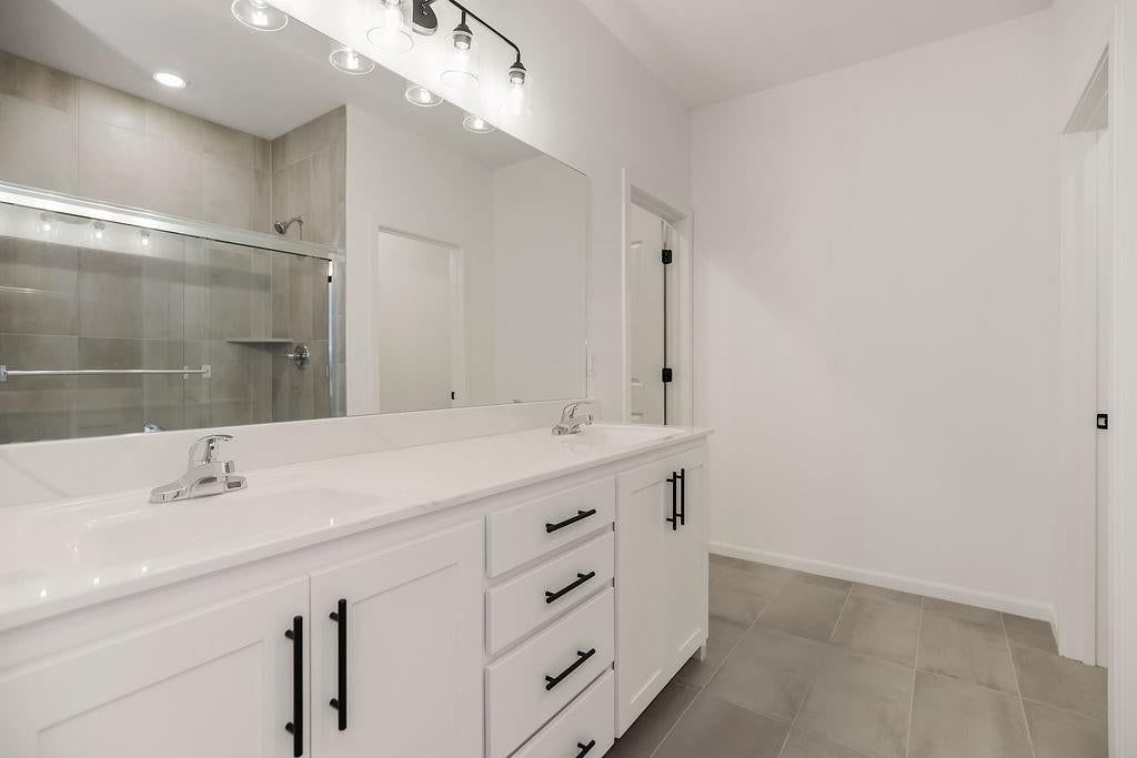 1600 Cottonwood Creek Avenue — photo 20