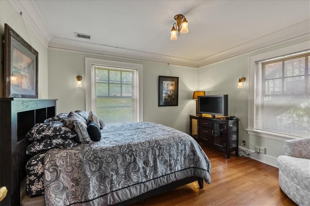 3601 Charlotte Street — photo 38