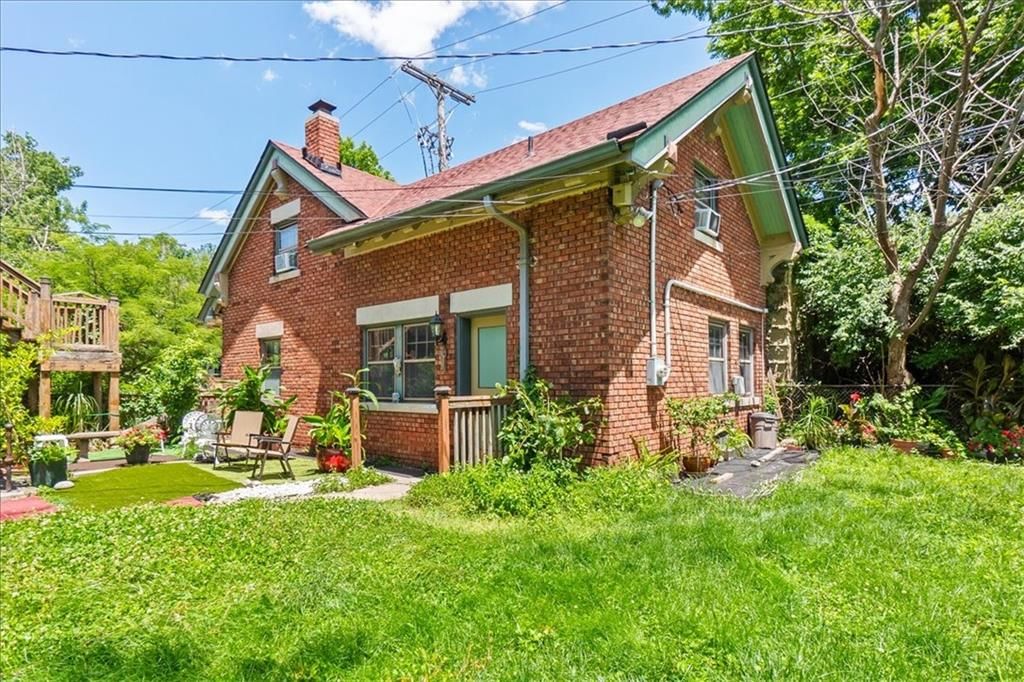 3601 Charlotte Street — photo 43