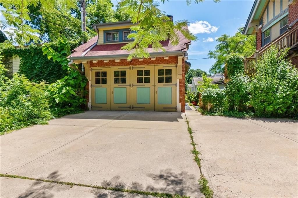 3601 Charlotte Street — photo 52