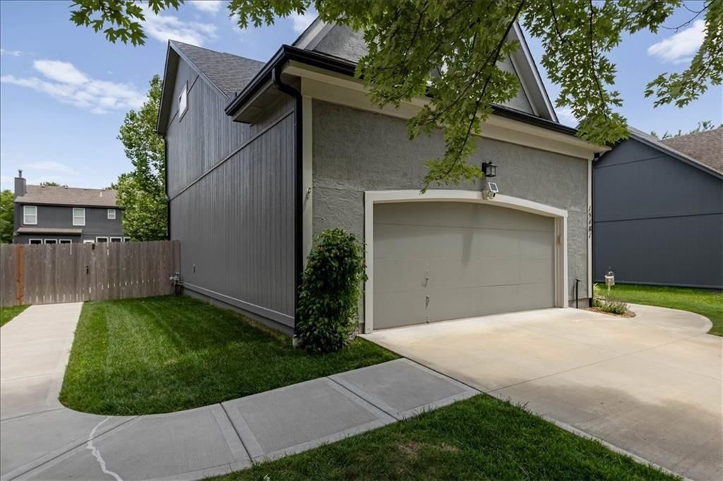 15481 S Wyandotte Drive — photo 2