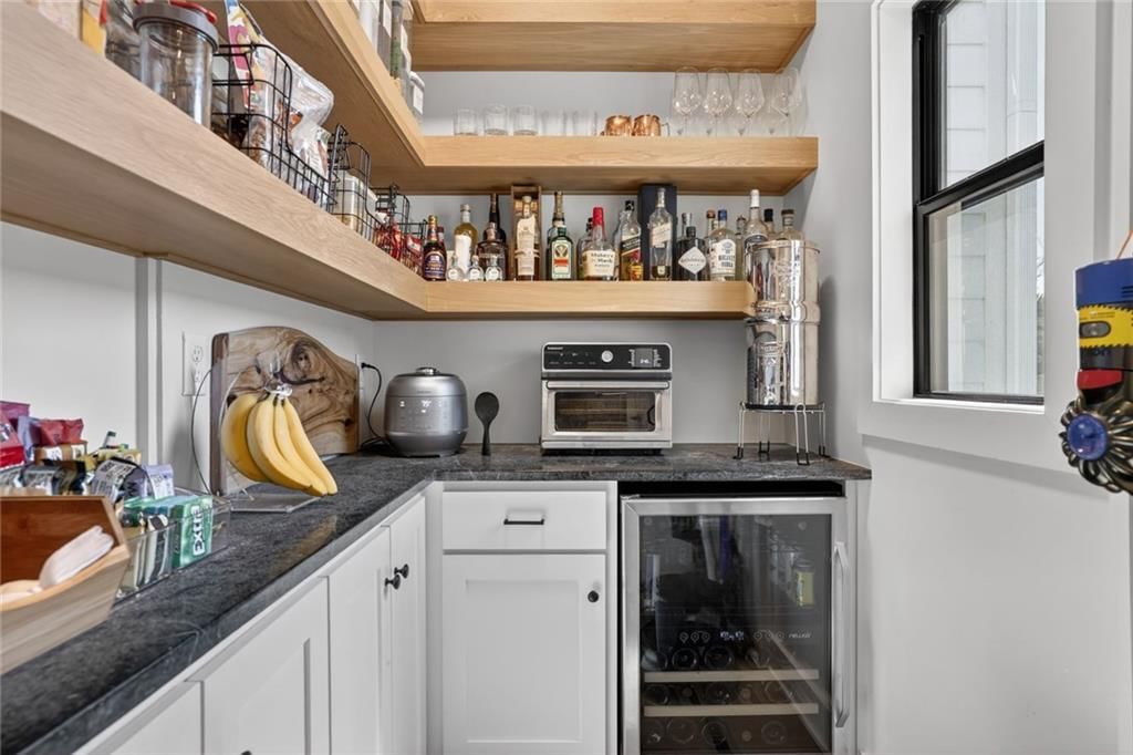 4416 W 77th Street — photo 9
