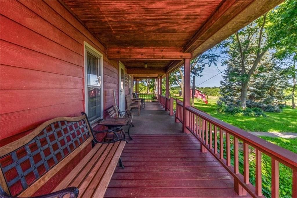 37909 E Hudson Road — photo 9