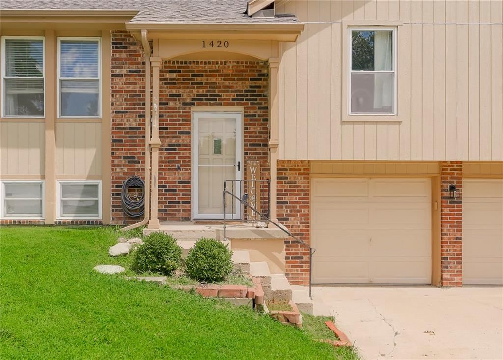1420 W Spruce Street — photo 3