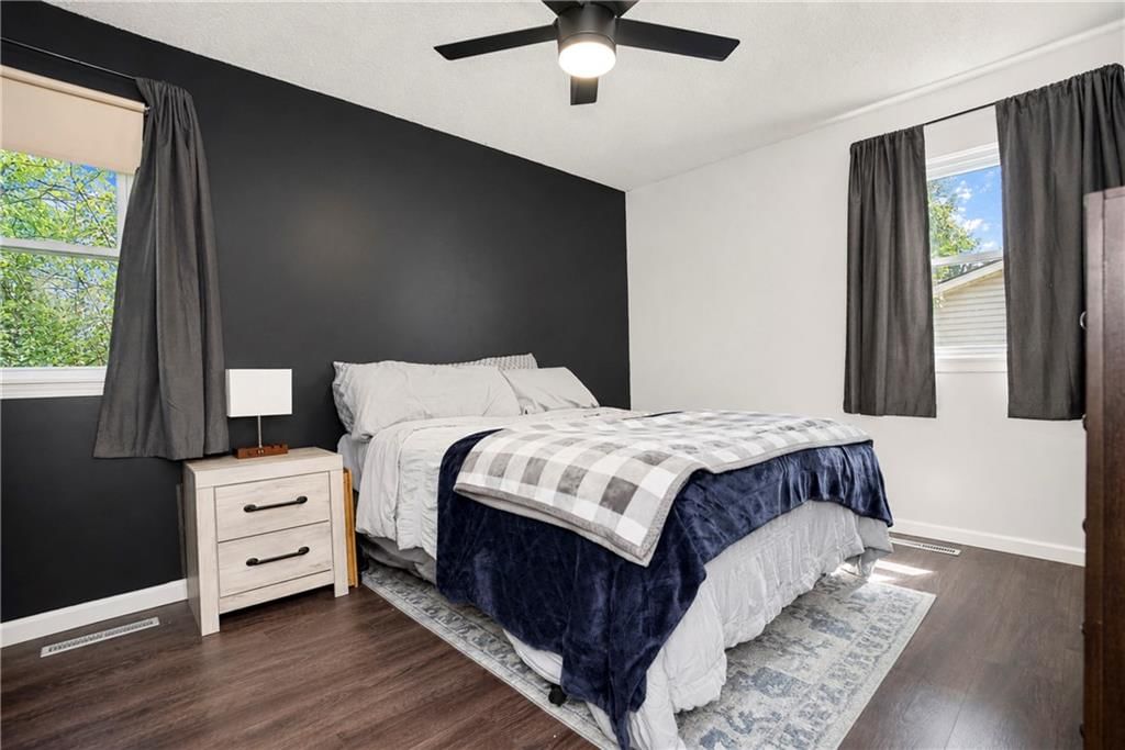 1420 W Spruce Street — photo 14