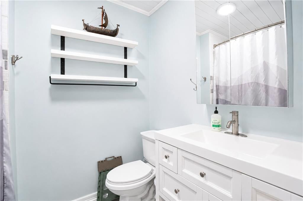 1420 W Spruce Street — photo 17