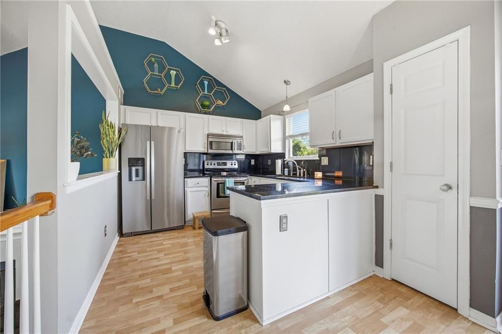 17210 S Walter Street — photo 10