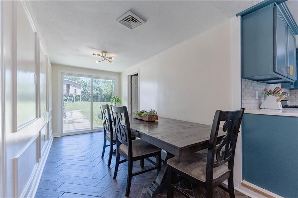 2900 Woodend Avenue — photo 4