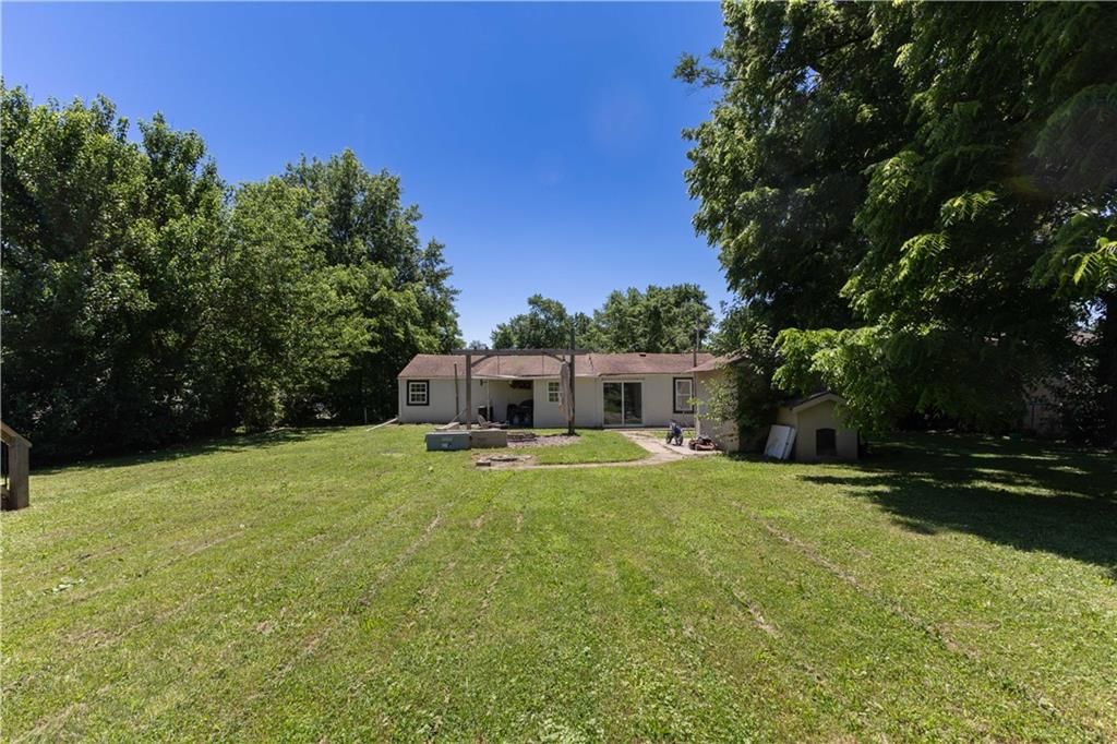 2900 Woodend Avenue — photo 18