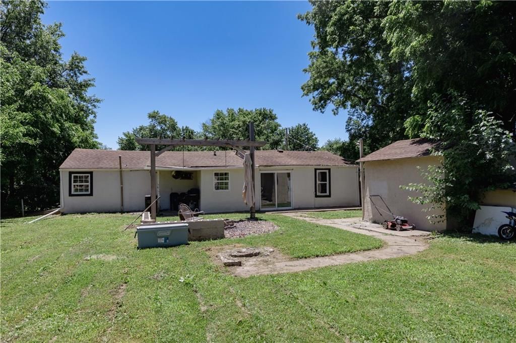 2900 Woodend Avenue — photo 19