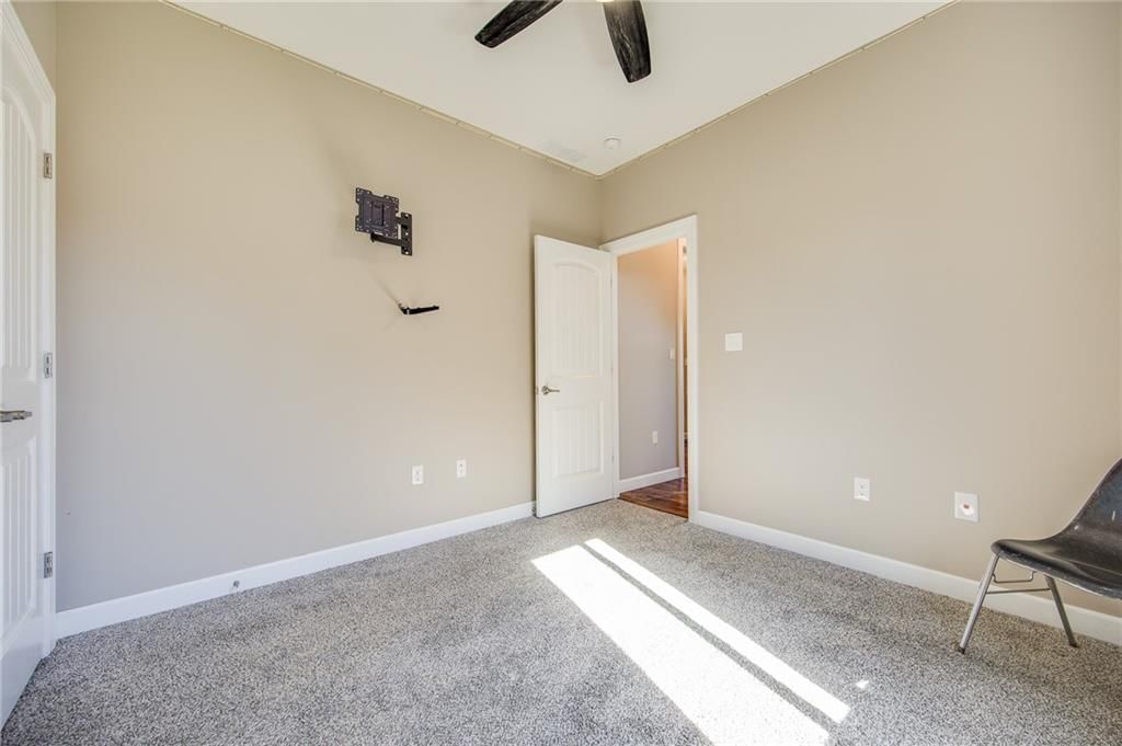 2705 Chasehire Drive — photo 25