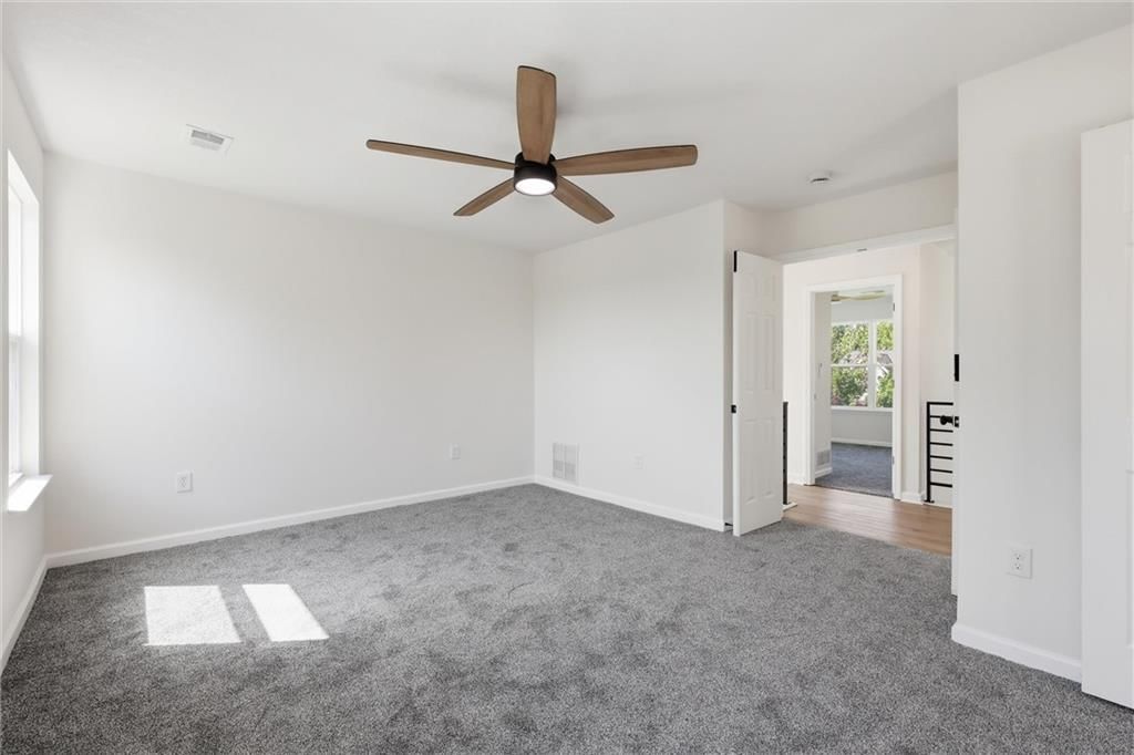 8547 N Robinhood Avenue — photo 25