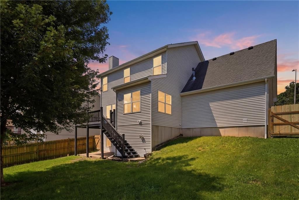 8547 N Robinhood Avenue — photo 40