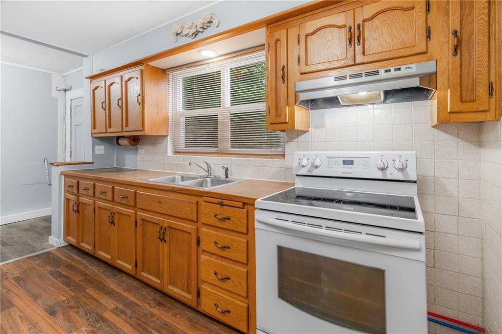 409 W Van Buren Street — photo 10