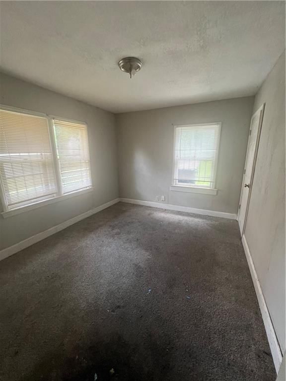 2217 E 67th Terrace — photo 13