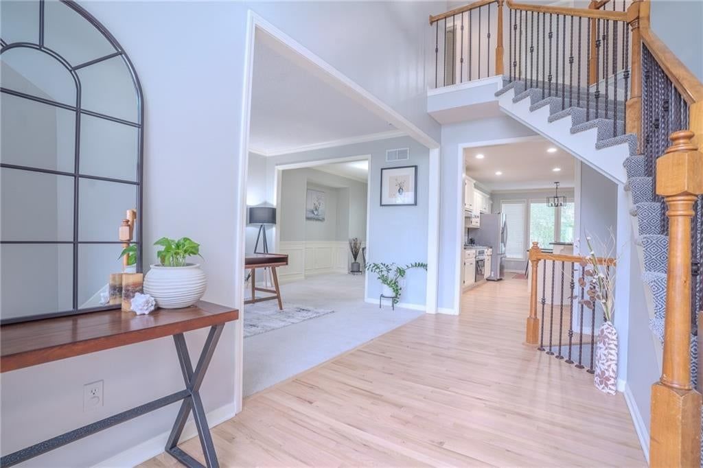 13918 Parkhill Street — photo 2