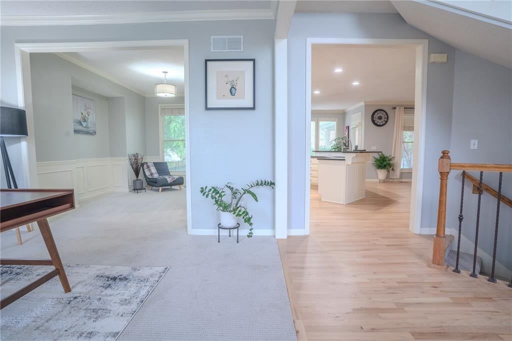 13918 Parkhill Street — photo 4