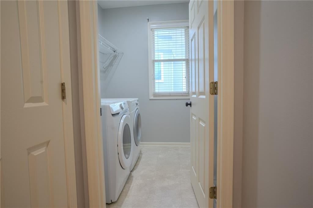 13918 Parkhill Street — photo 25
