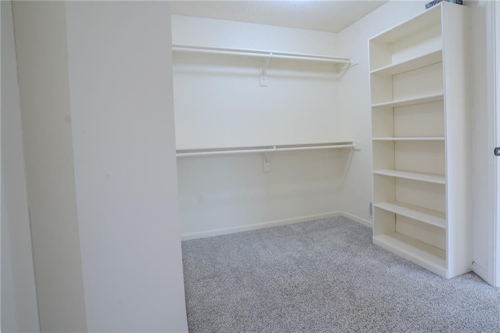 13918 Parkhill Street — photo 31