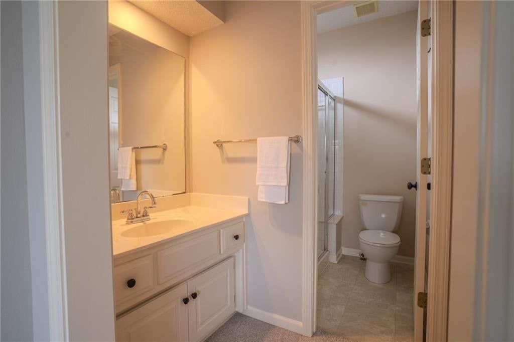 13918 Parkhill Street — photo 37