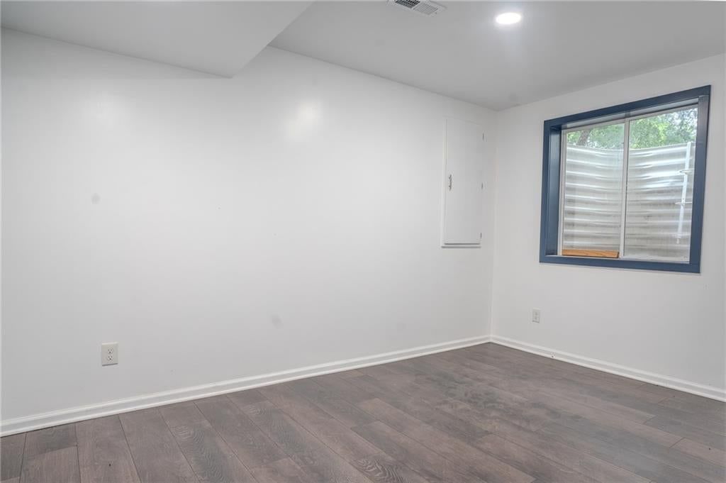 13918 Parkhill Street — photo 51
