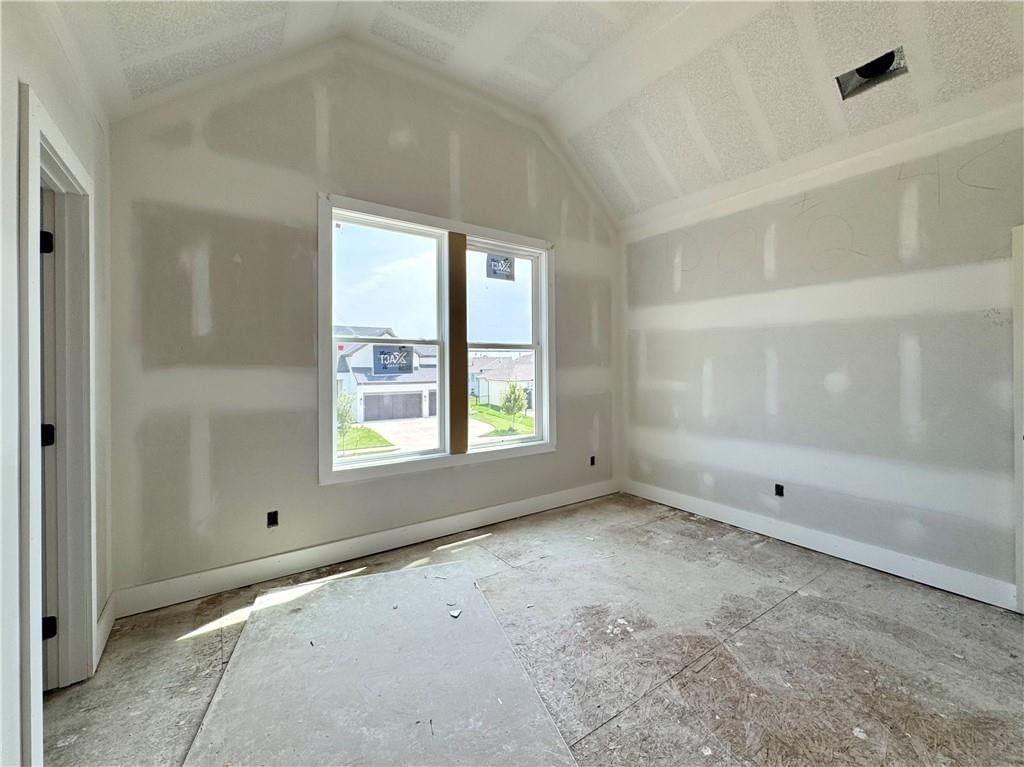 8300 NW 90th Street — photo 32