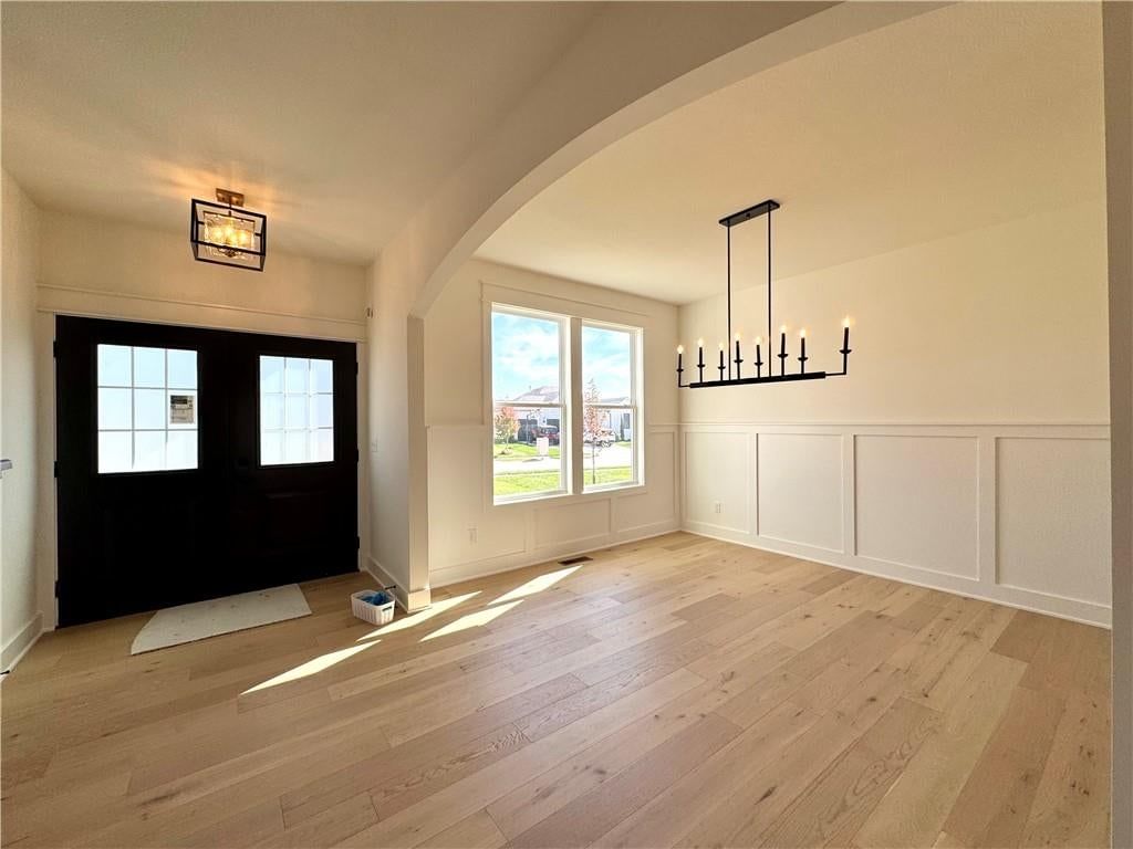 8300 NW 90th Street, Kansas City, MO: listing photo 3