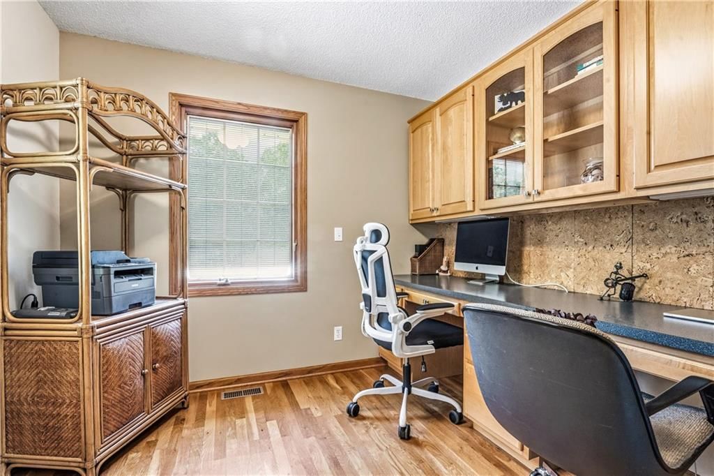33180 W 95th Street — photo 41