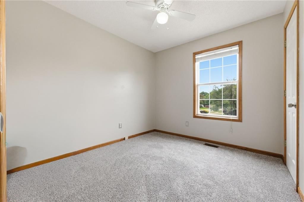 205 Apple Valley Parkway — photo 19