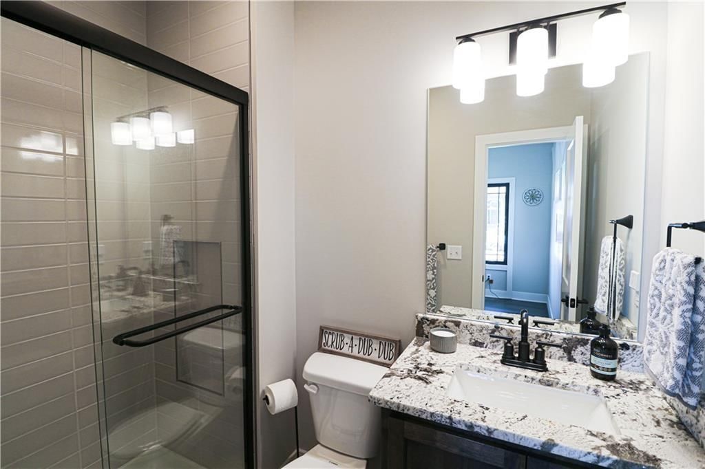 4720 NE Freehold Drive — photo 12