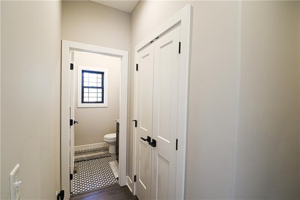 4720 NE Freehold Drive — photo 14