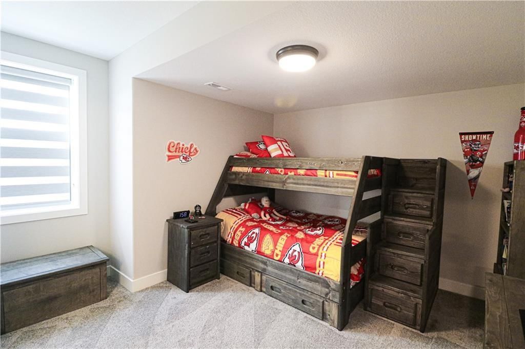 4720 NE Freehold Drive — photo 22