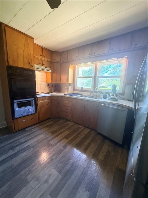 502 N Wooden Avenue — photo 10