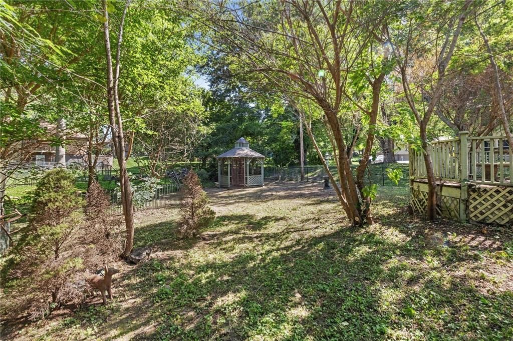 8712 WAVERLY Avenue — photo 30