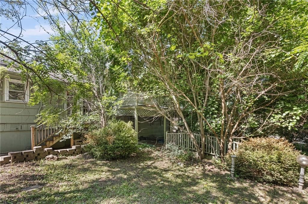 8712 WAVERLY Avenue — photo 34